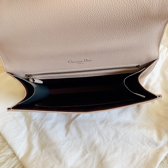 SOLD!! Christian Dior bag - Picture 5 of 8